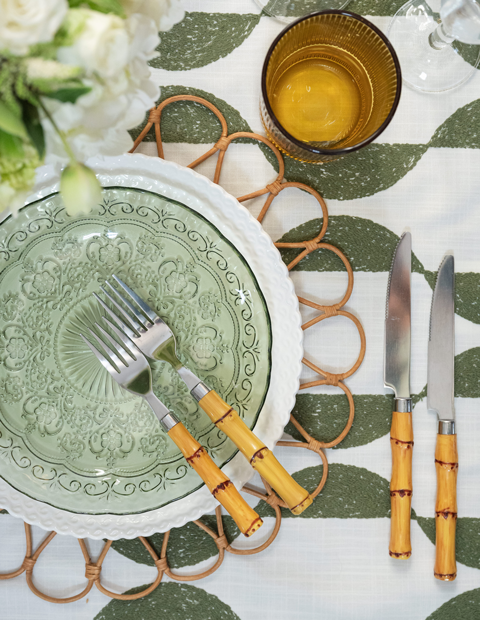 Refined-Ease-Feature-3