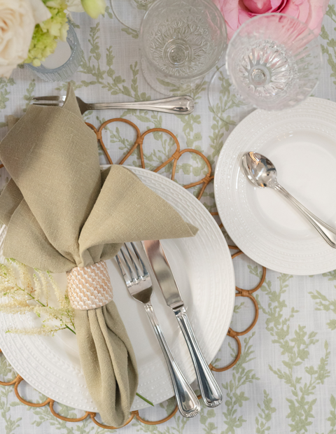 Spring-Meadow-Feature-1-