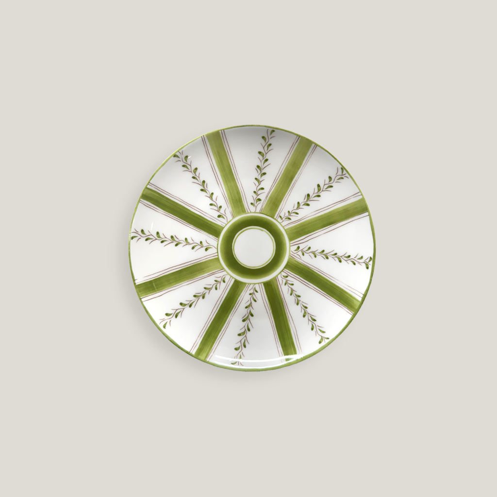 Liv 8.5"Spindle Pear Salad Plate