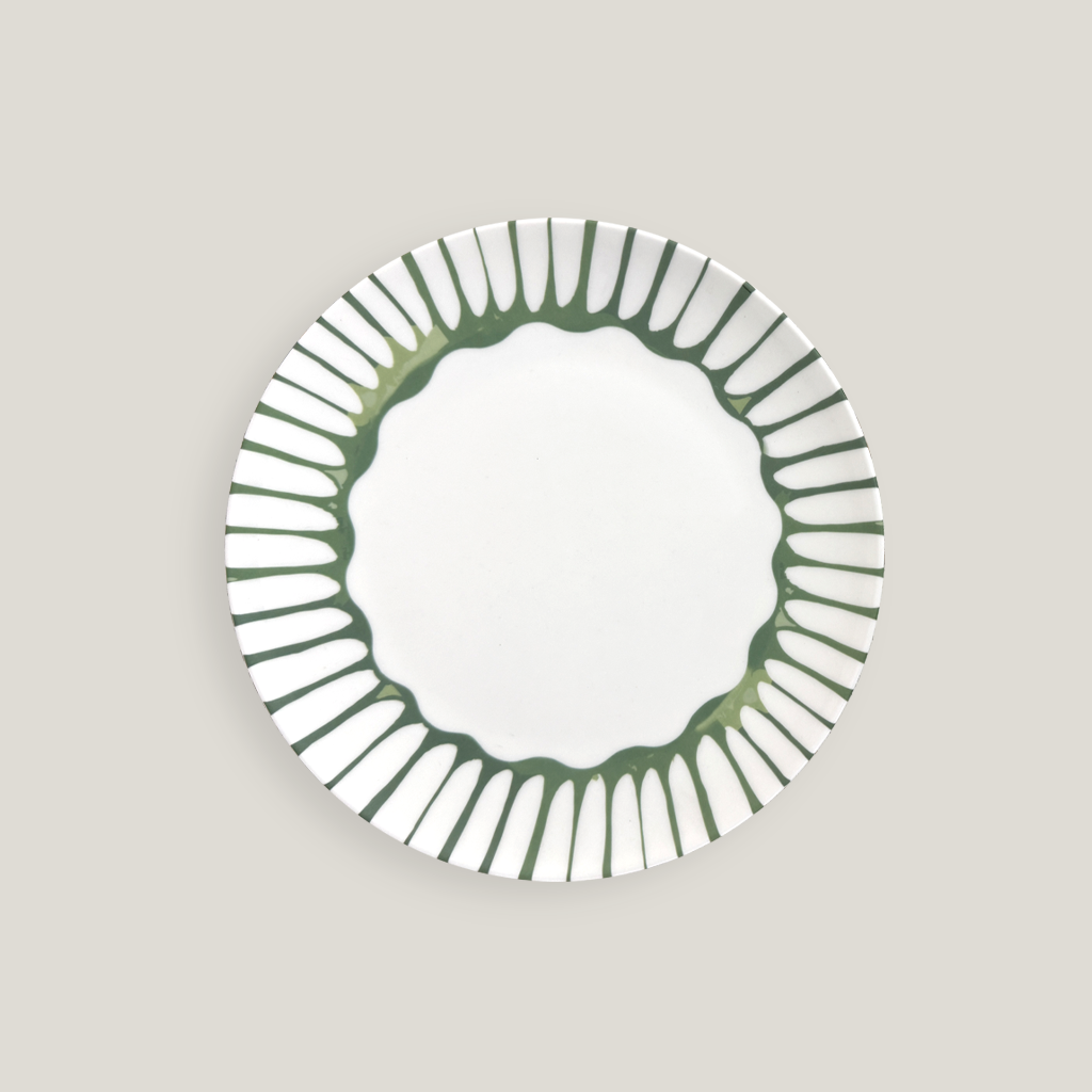 Monet Basil 10.75" Dinner Plate